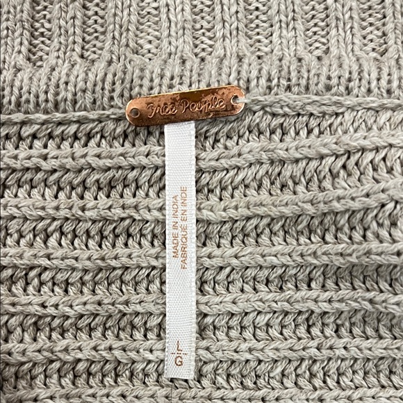 Free People Marlie Oversized V-Neck Sweater in Oatmeal - Picture 13 of 15